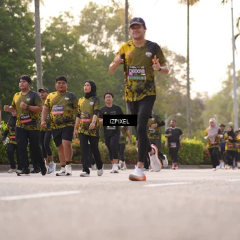 Runner Photo 6518174