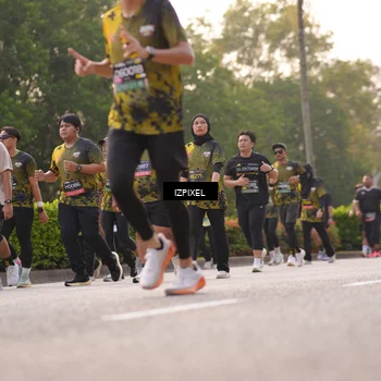 Runner Photo 6518189