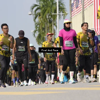 Runner Photo 6518214