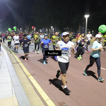 Runner Photo 6518241