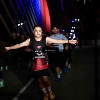 Runner Photo 6518251