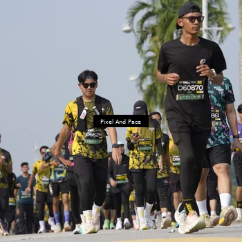 Runner Photo 6518256