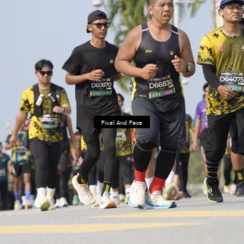 Runner Photo 6518258
