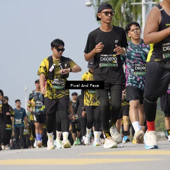 Runner Photo 6518262
