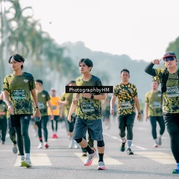 Runner Photo 6518270