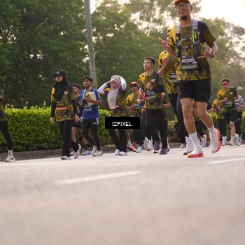 Runner Photo 6518282