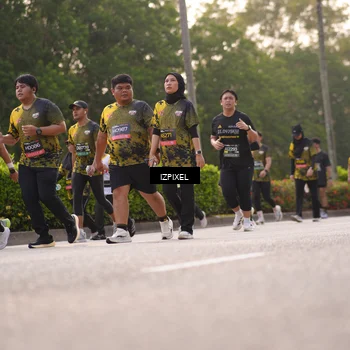 Runner Photo 6518290