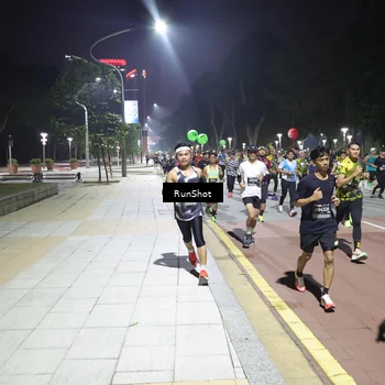 Runner Photo 6518291