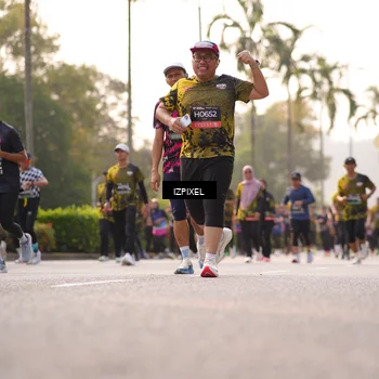 Runner Photo 6518330