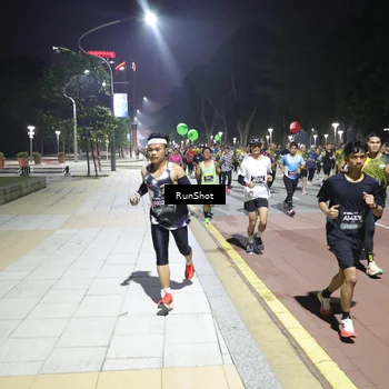 Runner Photo 6518332