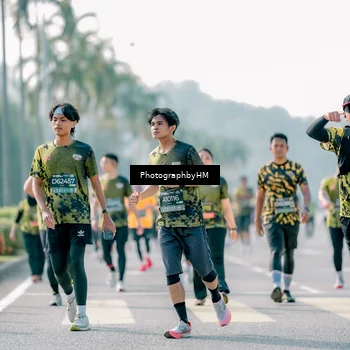 Runner Photo 6518352