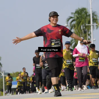 Runner Photo 6518368