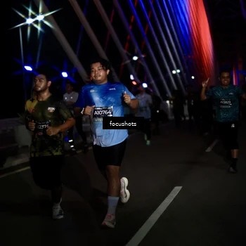 Runner Photo 6518394