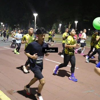 Runner Photo 6518398