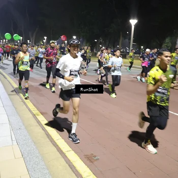 Runner Photo 6518400