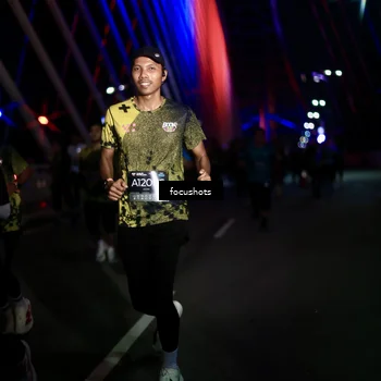 Runner Photo 6518411