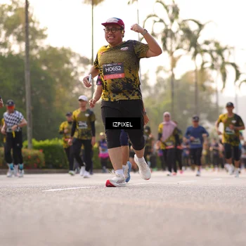 Runner Photo 6518424