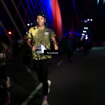 Runner Photo 6518437