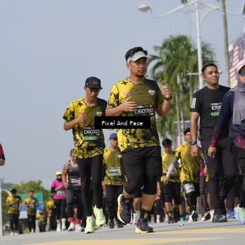 Runner Photo 6518439