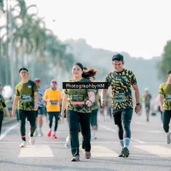 Runner Photo 6518479