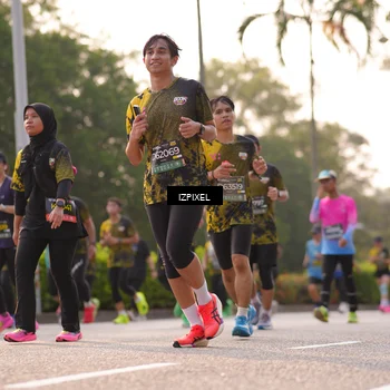 Runner Photo 6518551