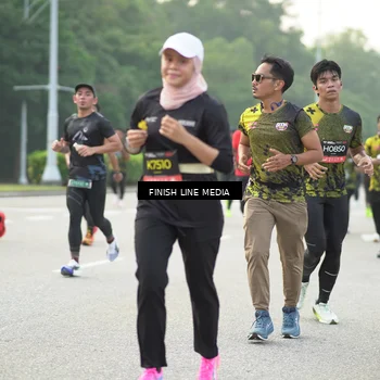 Runner Photo 6518569