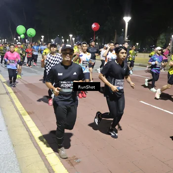 Runner Photo 6518629