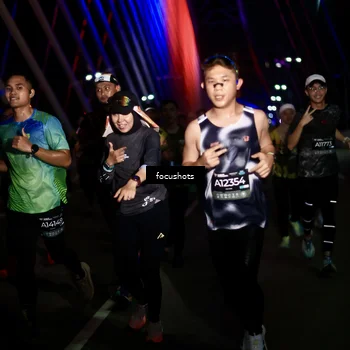 Runner Photo 6518658