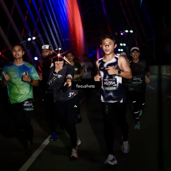 Runner Photo 6518676