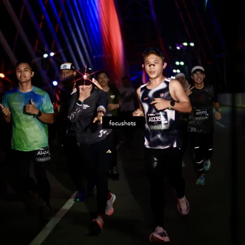 Runner Photo 6518681
