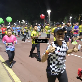 Runner Photo 6518715