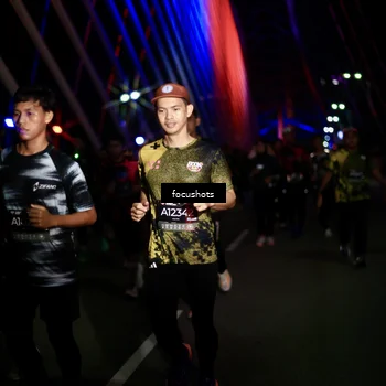 Runner Photo 6518717