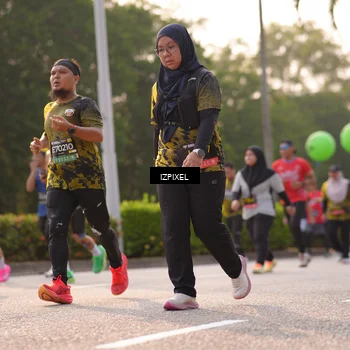 Runner Photo 6518756