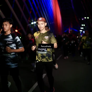 Runner Photo 6518759