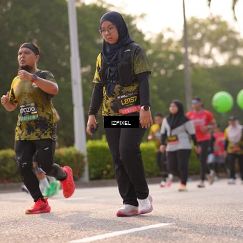 Runner Photo 6518775