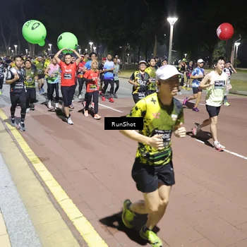 Runner Photo 6518853