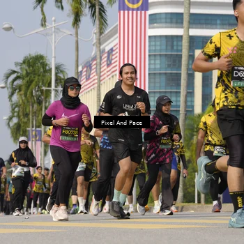 Runner Photo 6518855