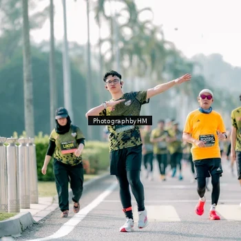 Runner Photo 6518874