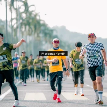 Runner Photo 6518876