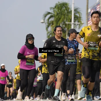 Runner Photo 6518899
