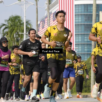 Runner Photo 6518906