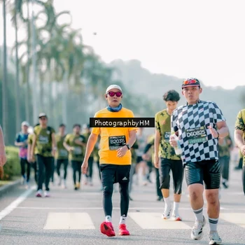 Runner Photo 6518915