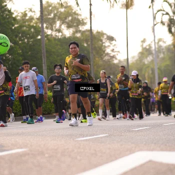 Runner Photo 6518929