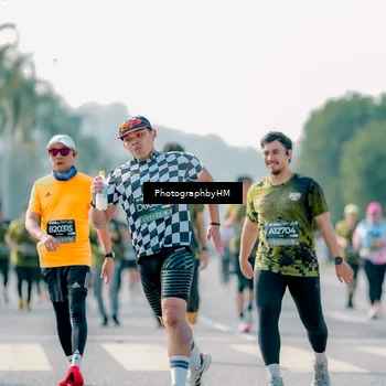 Runner Photo 6518935