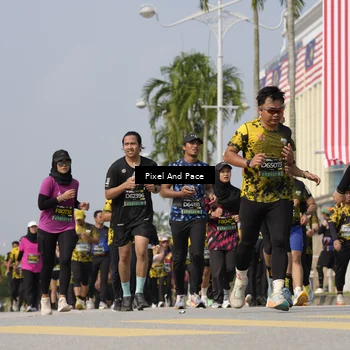 Runner Photo 6518957
