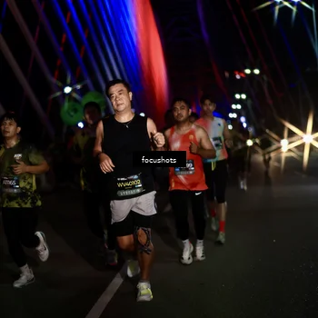 Runner Photo 6519000