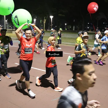 Runner Photo 6519002