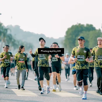 Runner Photo 6519005
