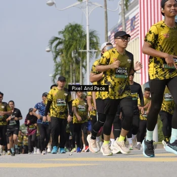 Runner Photo 6519031