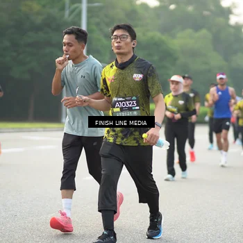 Runner Photo 6519037
